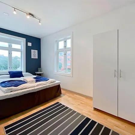 Center Getaway - 6 By Berti Appartement Stavanger