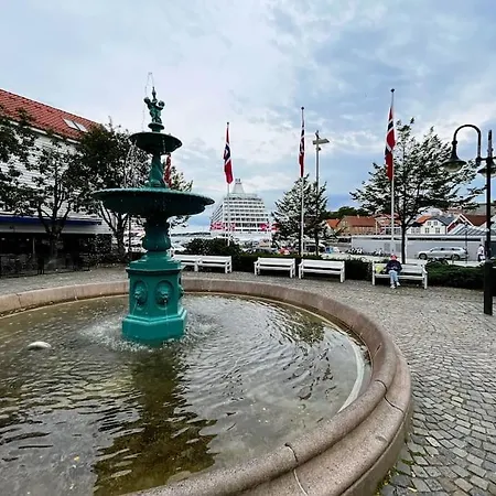 Center Getaway - 6 By Berti 斯塔万格