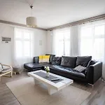 Appartement Center Getaway - 6 By Berti *