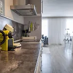 Appartement Center Getaway - 6 By Berti *