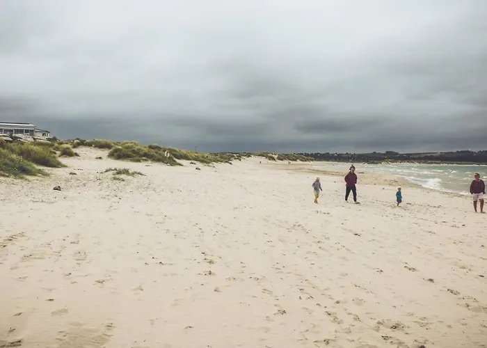 Center Getaway - 6 By Berti Apartman *