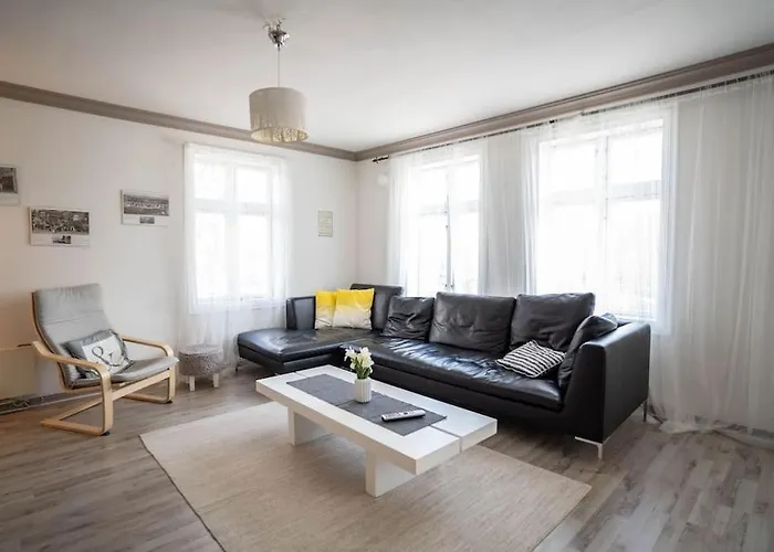 Apartman Center Getaway - 6 By Berti *