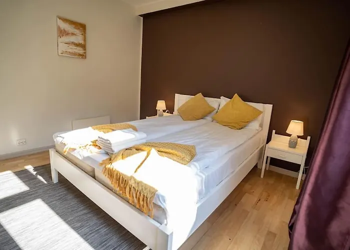 Center Getaway - 6 By Berti Apartman Stavanger