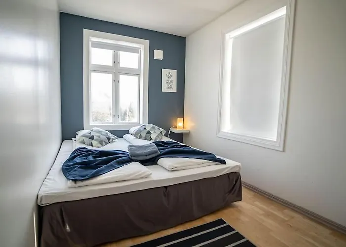 Center Getaway - 6 By Berti Apartman *